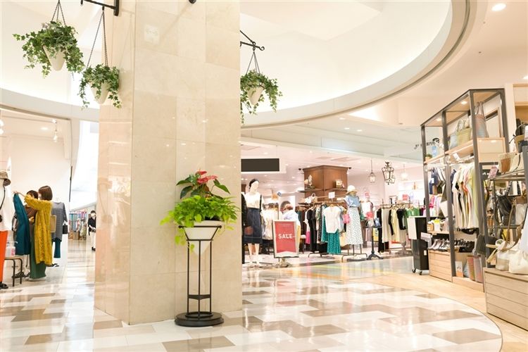 百貨店ECとは